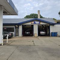J & H Automotive
