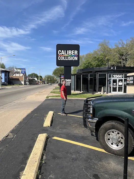 Caliber Collision 8