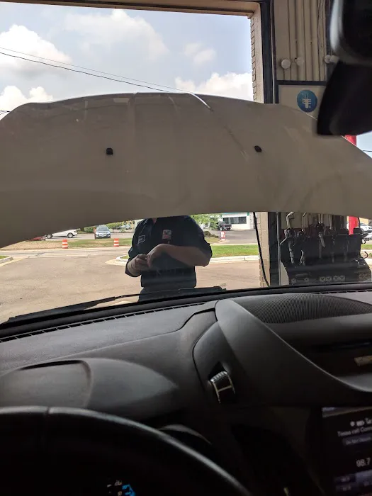 Valvoline Instant Oil Change 6