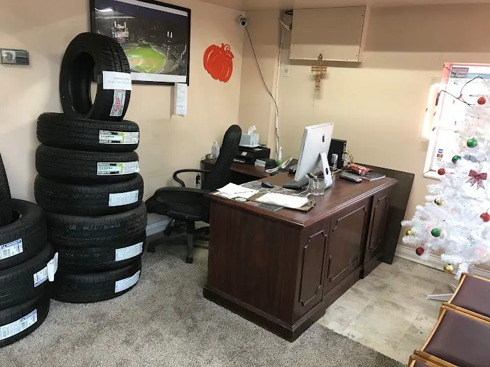 Advance Tire 0