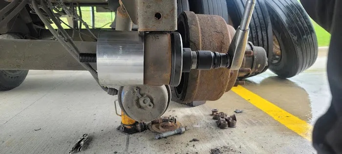 RGM Truck & Trailer Repair 2