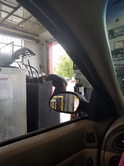 Victory Lane Quick Oil Change (Monroe, N. Monroe St) 6