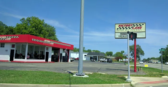 Victory Lane Quick Oil Change (Monroe, N. Monroe St) 1