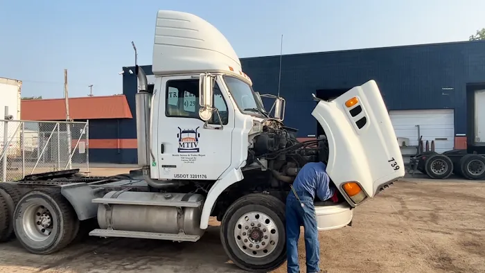 MTIV: Mobile Service & Trailer Repair 8