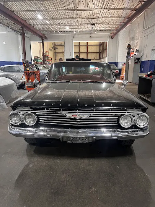 WRENCHERS Hot Rod, Classic, & Muscle Car Shop 1