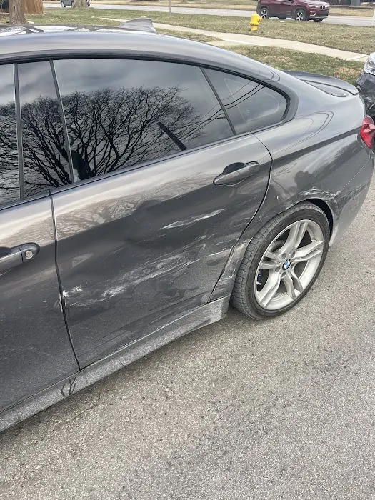 Bloomfield Hills Collision Center 7