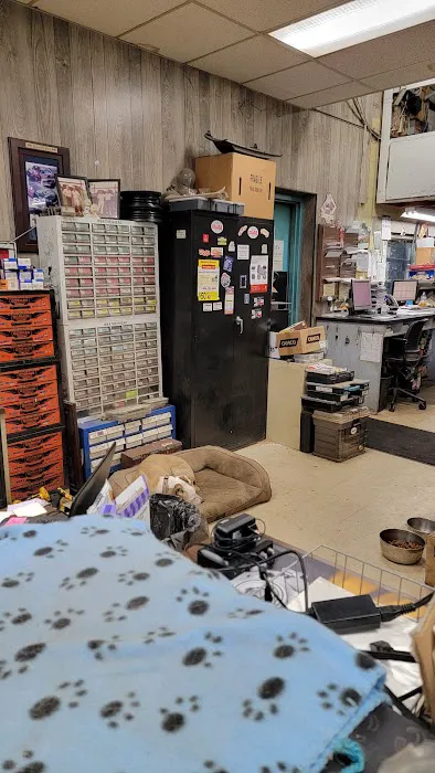 Harold's Frame Shop 3