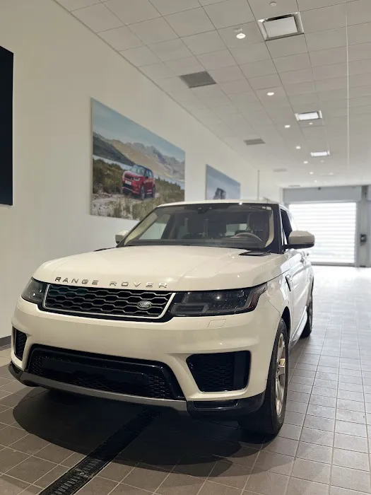 Land Rover Novi - Service & Parts 3