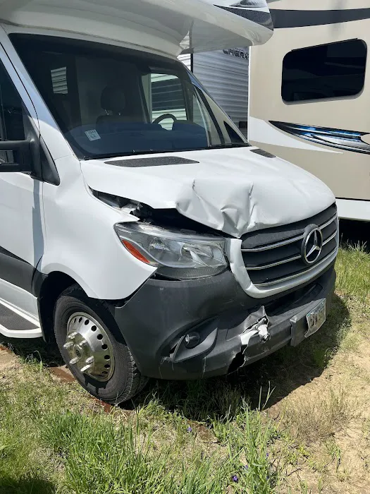 Automark Collision Center 6