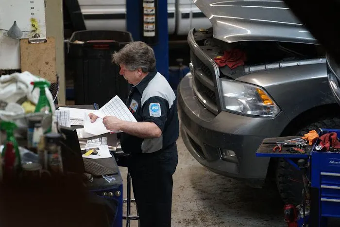 Hal's Auto Clinic 7