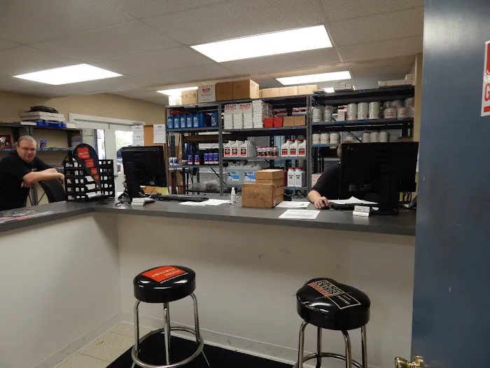 Sellers Commercial Truck Center | Service and Parts Department 8