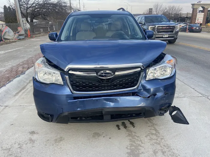 Tracy's Collision Center 0