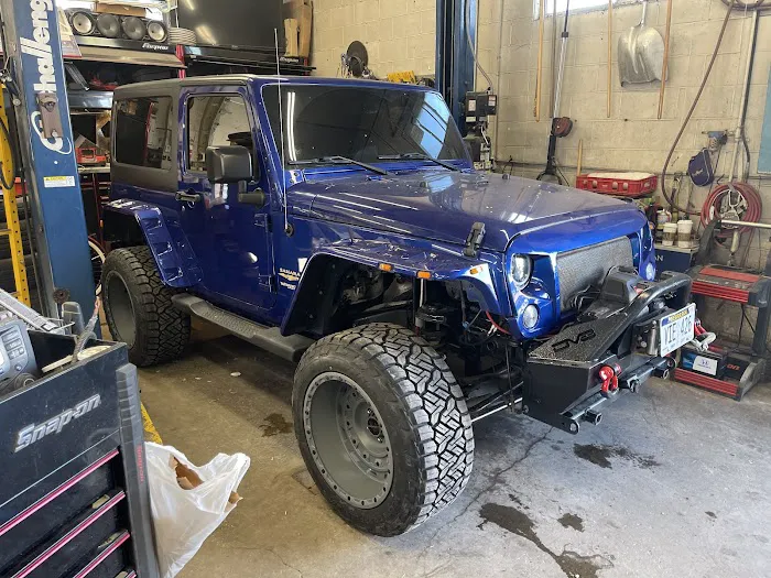 Paco’s Auto Body Repair LLC 1