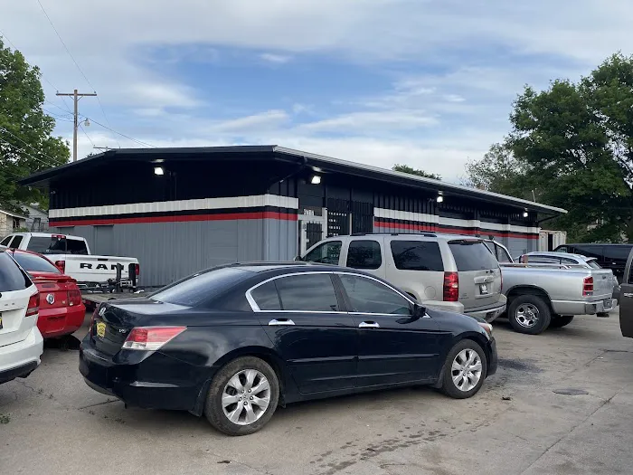 Pinillos Auto service 1