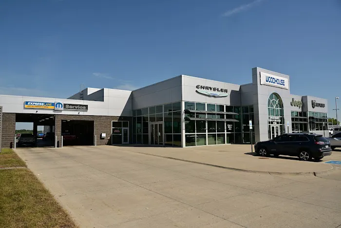 Woodhouse Chrysler Dodge Jeep Ram Bellevue Service & Parts 0