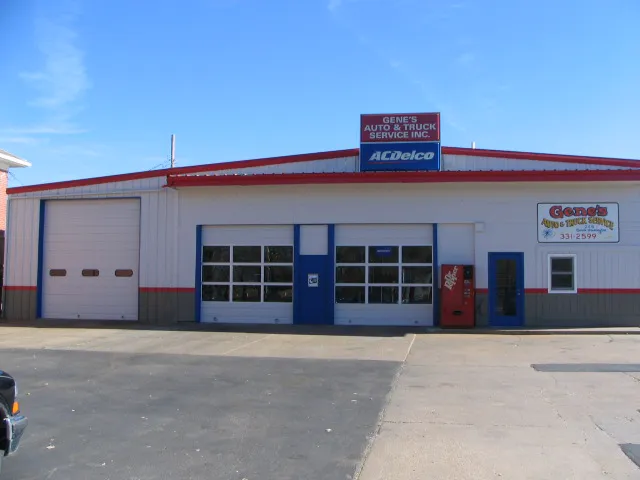 Gene's Auto & Truck 5