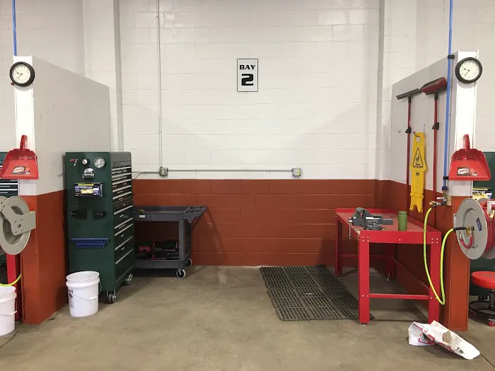 DIY Garage 0