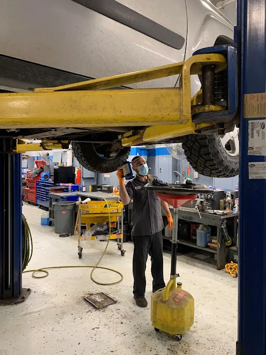 Beardmore Chevrolet Service 7