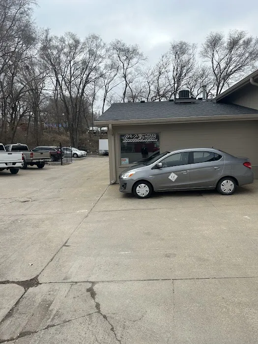 Chalek's Auto Body 3