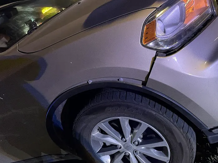 Chalek's Auto Body 2