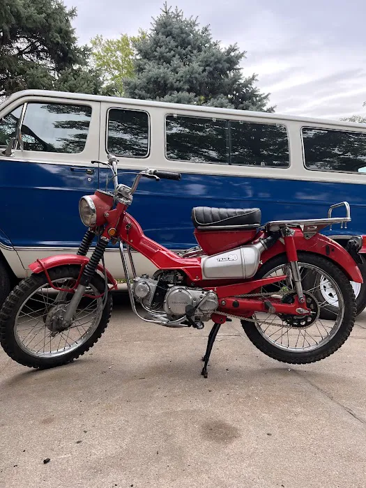 Galvan Motorcycle Garage 6