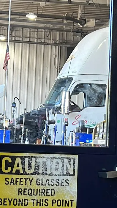 Speedco Truck Lube and Tires 8