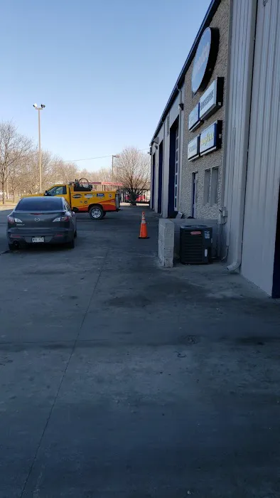 Speedco Truck Lube and Tires 6