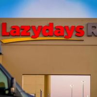 Lazydays RV Collision Center of Council Bluffs