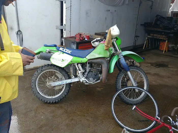 Gonzalez Auto Repair & Body 0