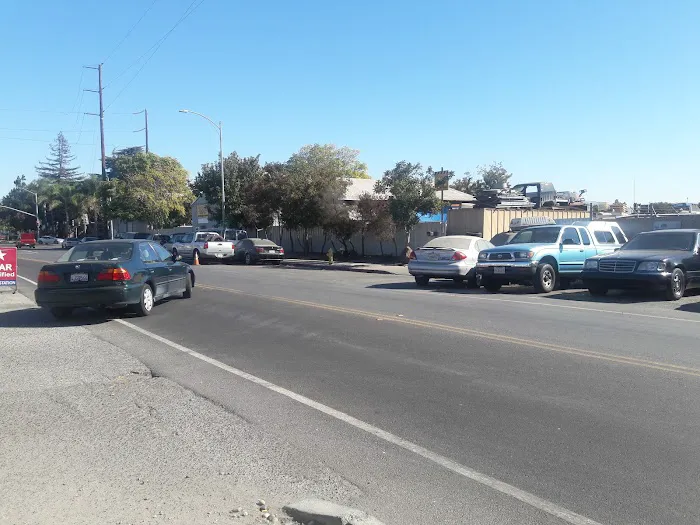 Gonzalez Auto Repair & Body 8