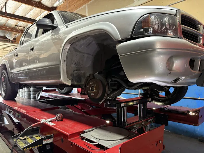 Fierro's Tires & Wheels 1