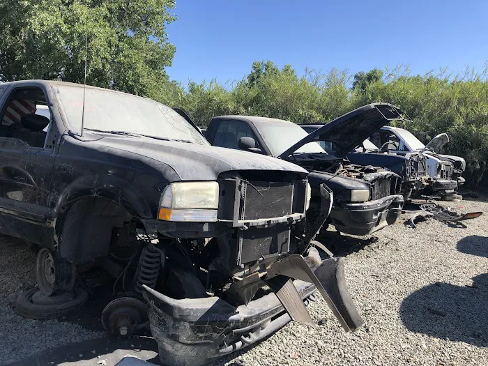 Low Price Auto Glass 6