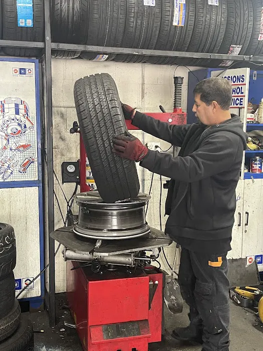 Hernandez Tires 7