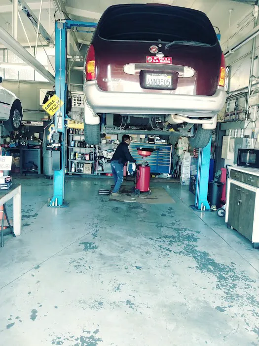 A&L Auto Connection 7
