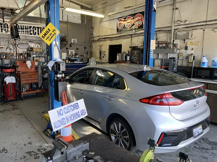 A&L Auto Connection 3