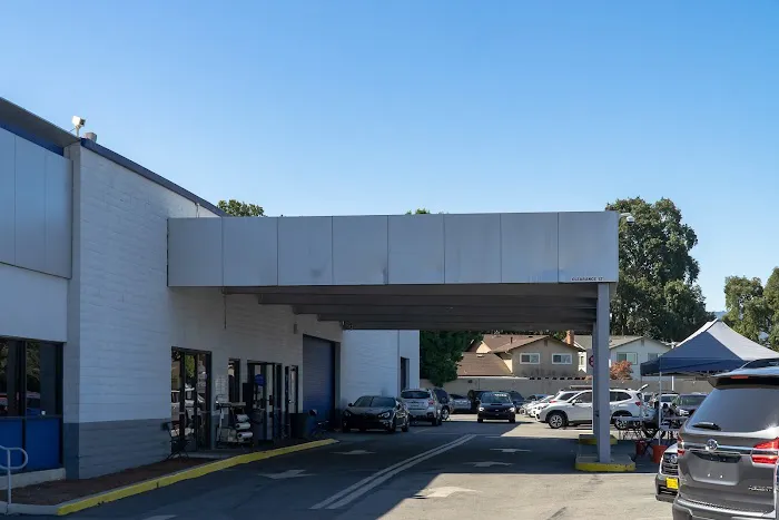 Capitol Subaru Service Center 2