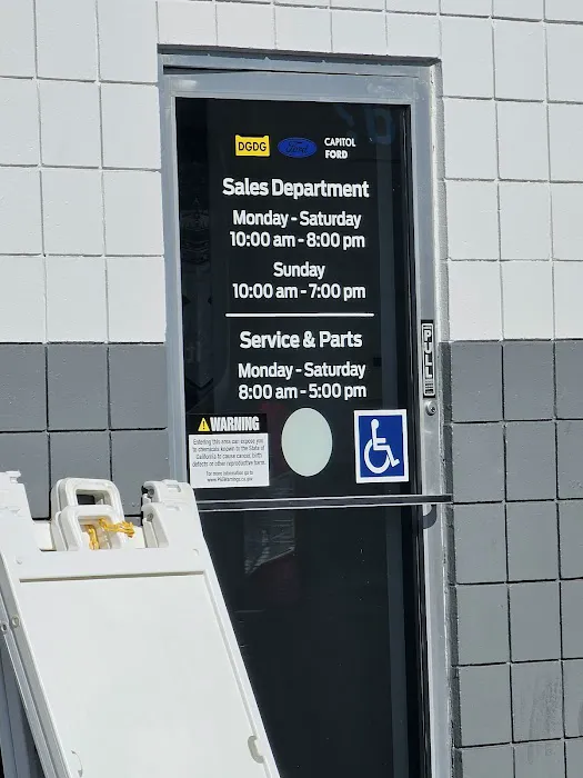 Capitol Ford Service Center 8