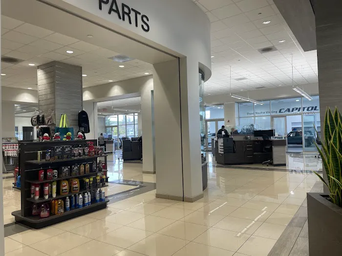 Capitol Toyota Service Center 7