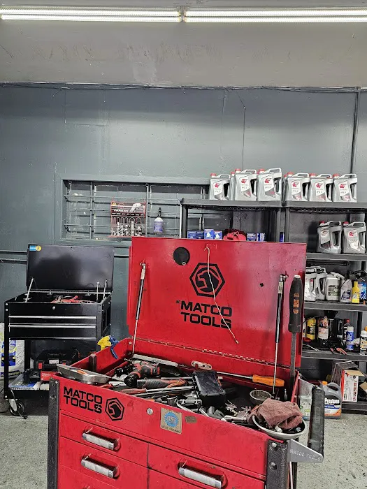 ARTY'S AUTO REPAIR 7