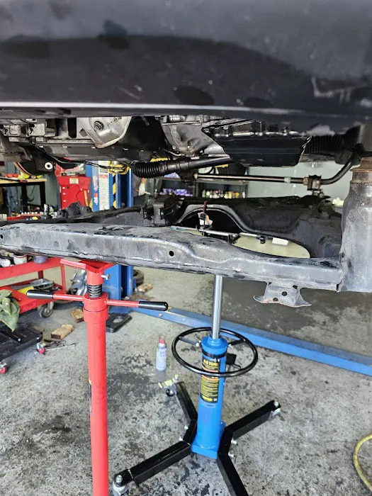 ARTY'S AUTO REPAIR 9
