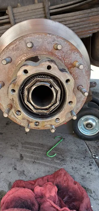 ARTY'S AUTO REPAIR 2