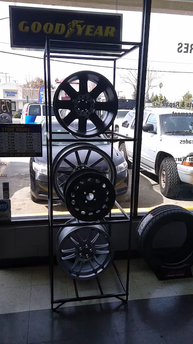 Integrity Automotive Tires Pros 2