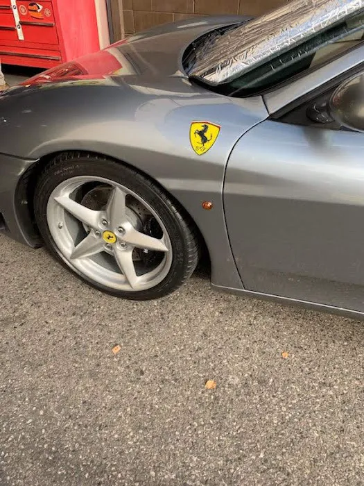 Grandprix Motors 4