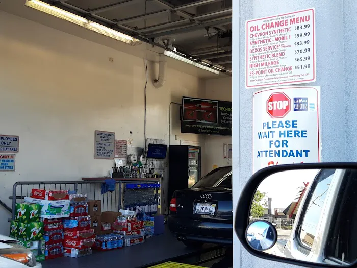 Oilstop Drive Thru Oil Change 7