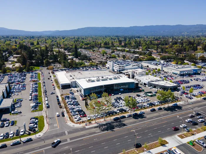 Mercedes-Benz of Stevens Creek Service Center 6