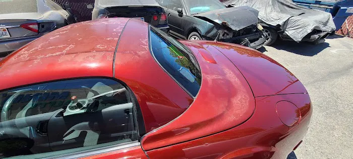Minh's Auto Body 7