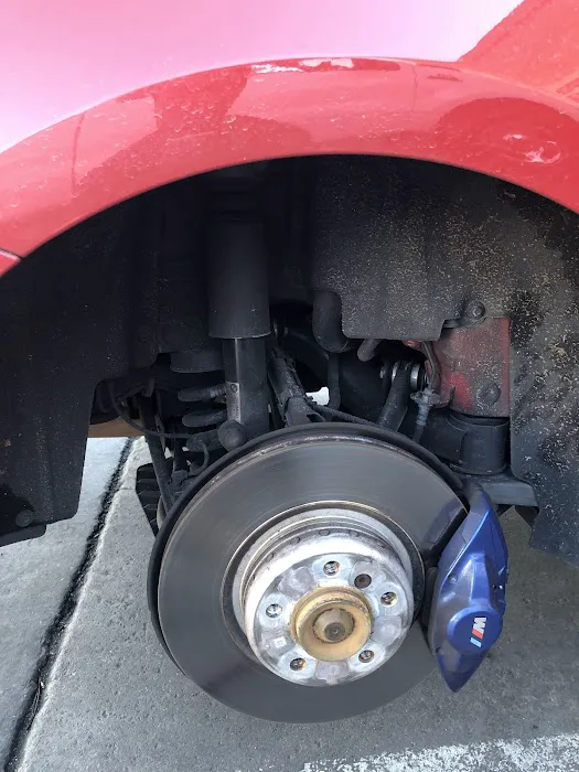 Bruce's Tire & Auto Service 4