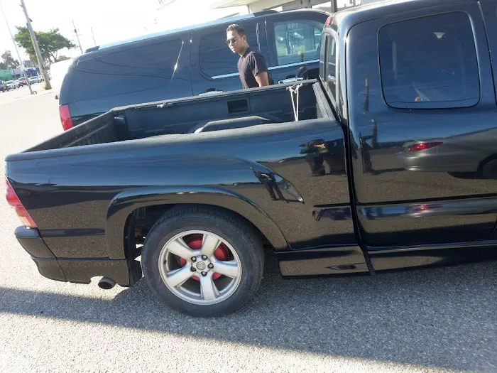 Peter Auto Body 2