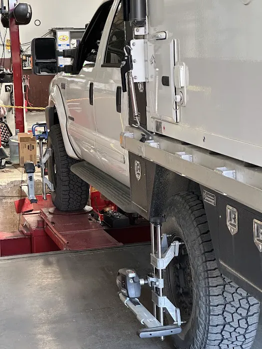 Bruce's Tire & Auto Service 7