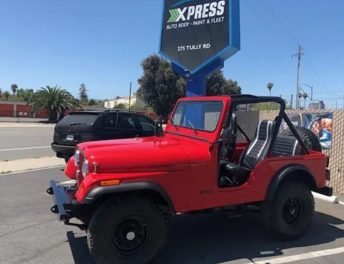 Xpress Auto Body | Paint & Fleet 5
